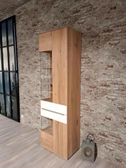 Vitrine Ramos Wildeiche Massiv Natur Geölt Akzent Glas Weiß Satiniert Griff Edelstahloptik