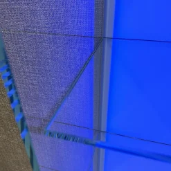 Vitrine Solus In Optiwhite Klar Verschweißt Türknopf Und Stellfüße Aus Edelstahl Mit Beleuchtung