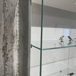 Vitrine Soma Innen Lack Weiß Türen Glas Klar Außen Glas Weiß Glänzend