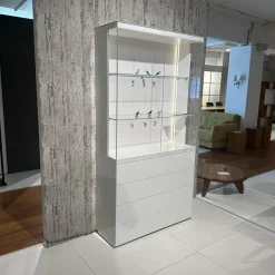 Vitrine Soma Innen Lack Weiß Türen Glas Klar Außen Glas Weiß Glänzend