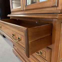 Vitrine Verona 0792 Edelholz Kirschbaumfarbig Antikisiert