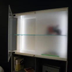 Vitrinenschrank Soma Lack Matt Weiß Und Vulkangrau Grau Matt Weißglas Satiniert Matt Mit Beleuchtung