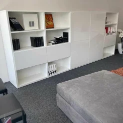 Wandabwicklung Studimo Lack Schneeweiß M03 mit Schwenktüren 2 Schub 1 Klappe