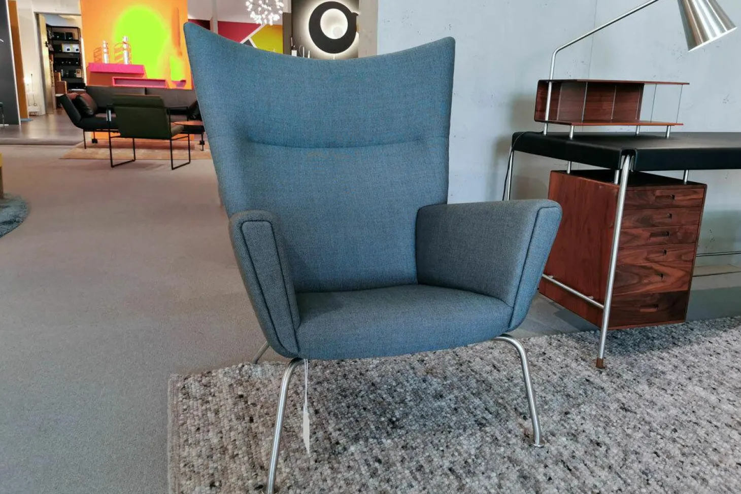 Wingchair CH445 Stoff Passion 13101 Grau Gestell Edelstahl