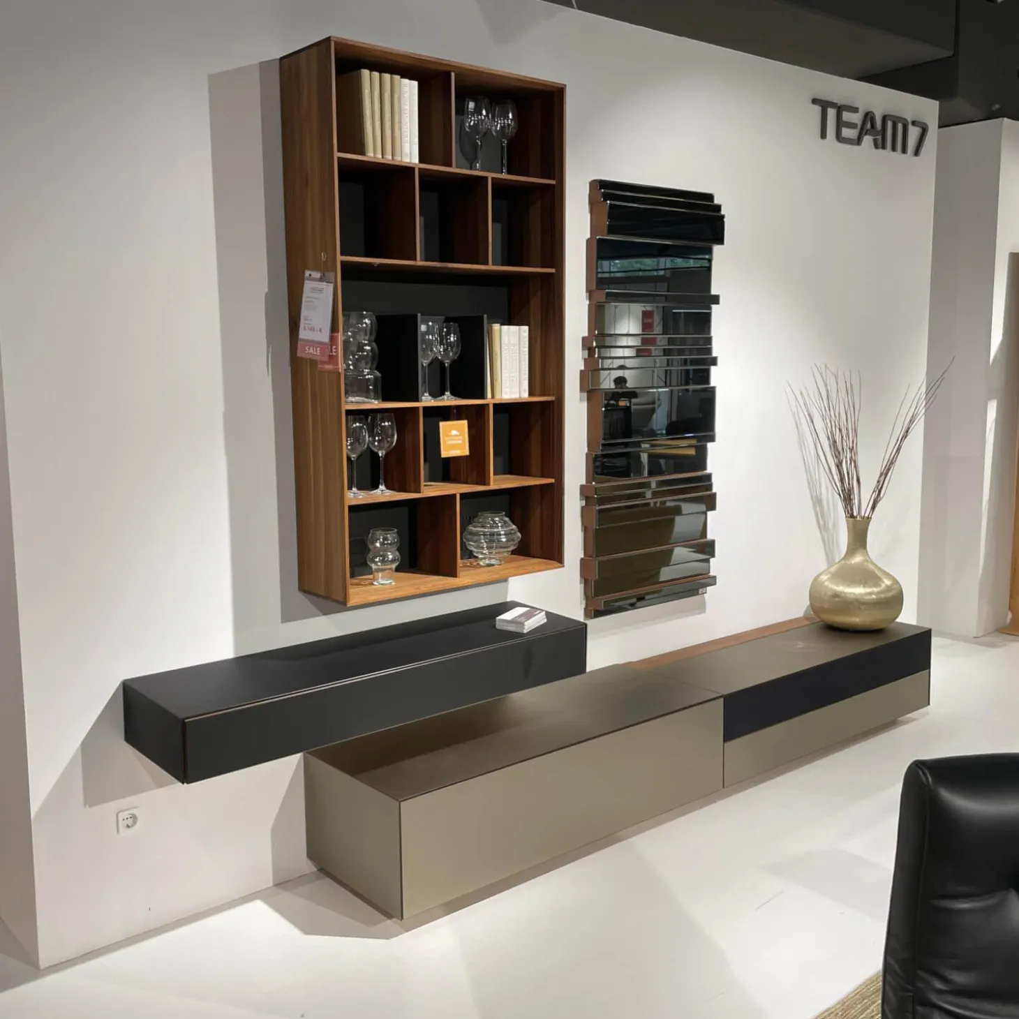 Wohnkombination Cubus Pure Nussbaum Naturöl