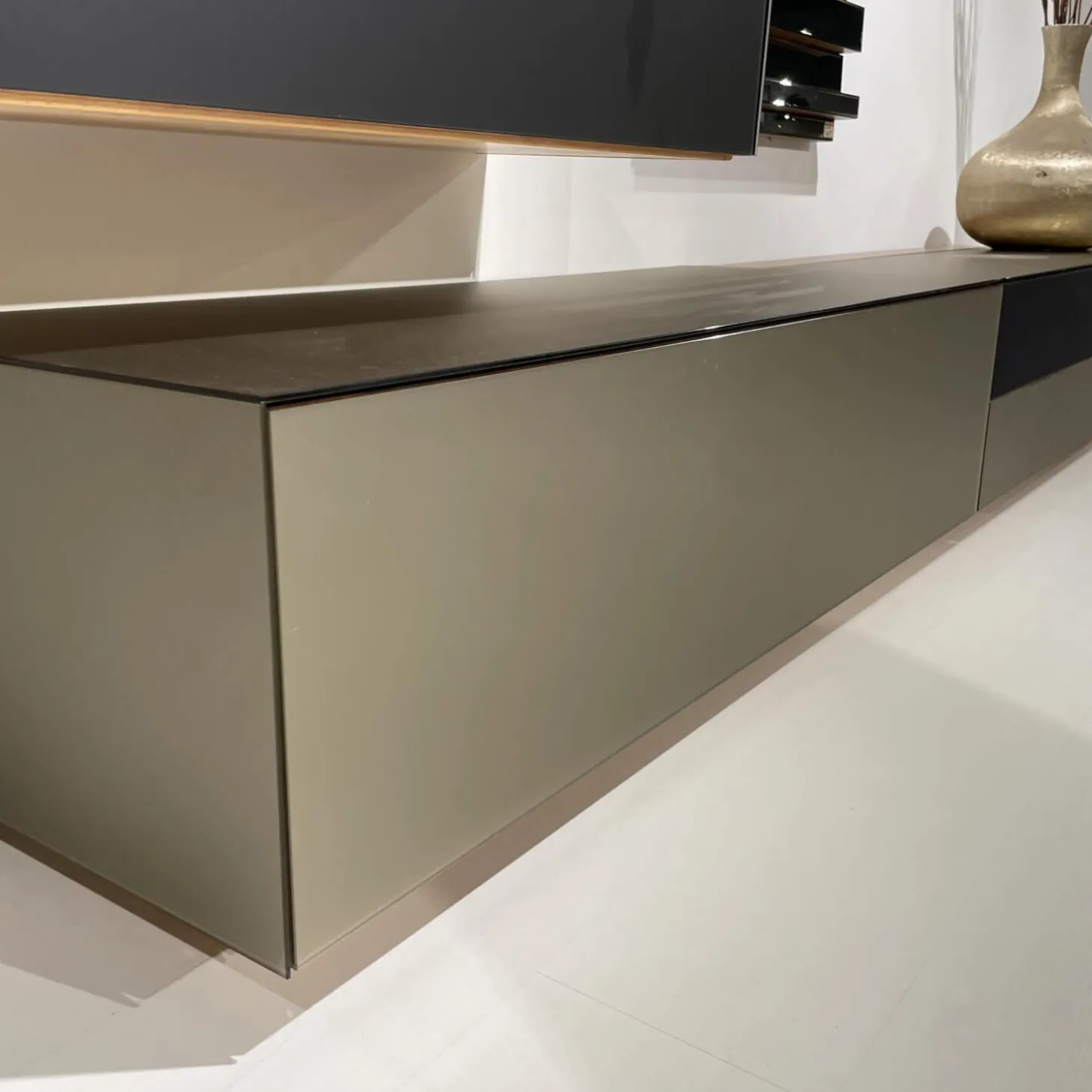 Wohnkombination Cubus Pure Nussbaum Naturöl