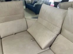 Wohnlandschaft Amalfi Leder Evita Ecru Beige Grau Füße Metallkufe Schwarz Lackiert Mit Elektrische Relaxverstellung