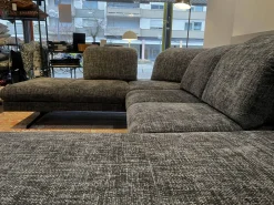 Wohnlandschaft Bailey Stoff Renegade 168 Plumb Grau Metallfüße Schwarz