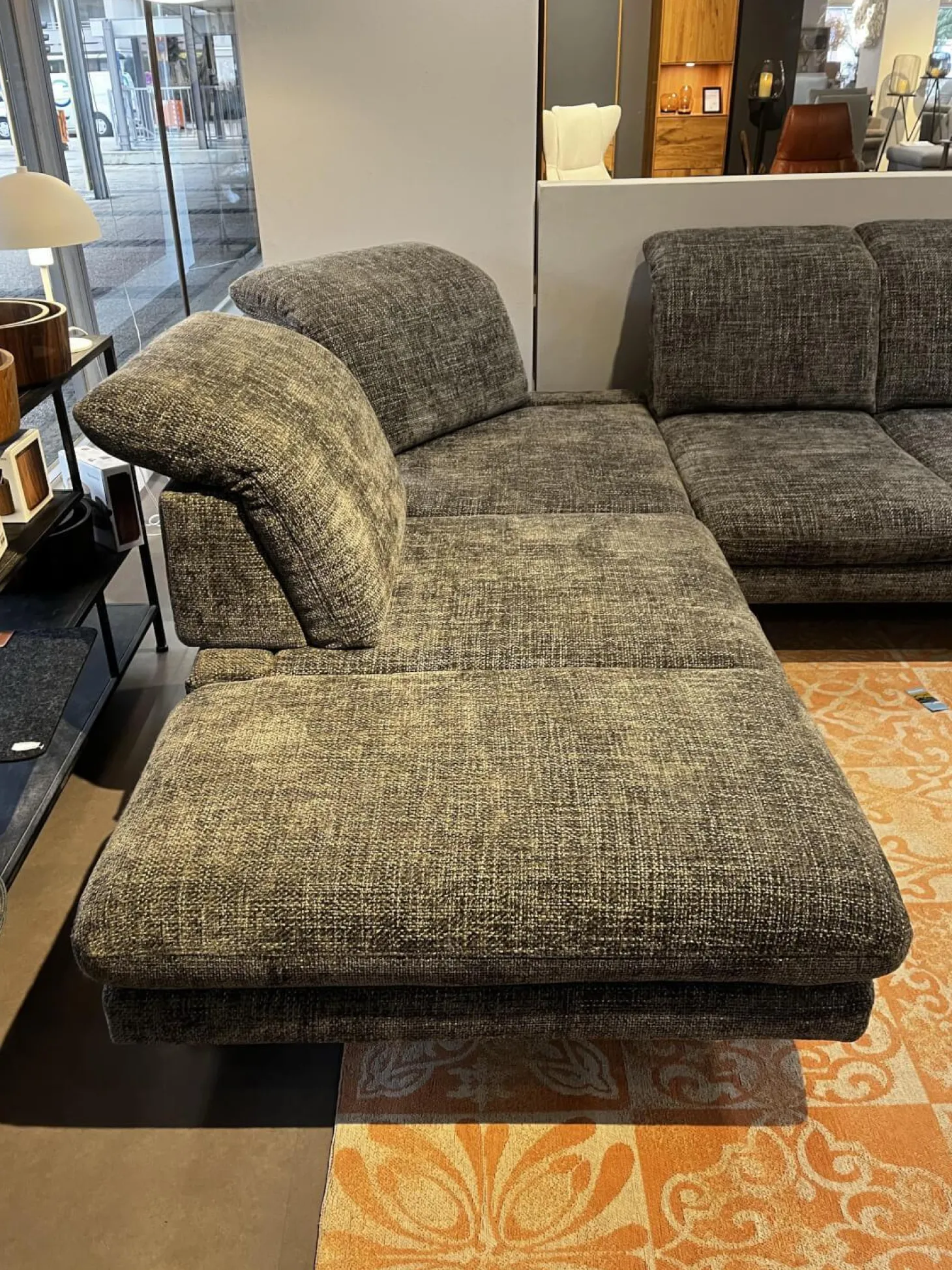 Wohnlandschaft Bailey Stoff Renegade 168 Plumb Grau Metallfüße Schwarz