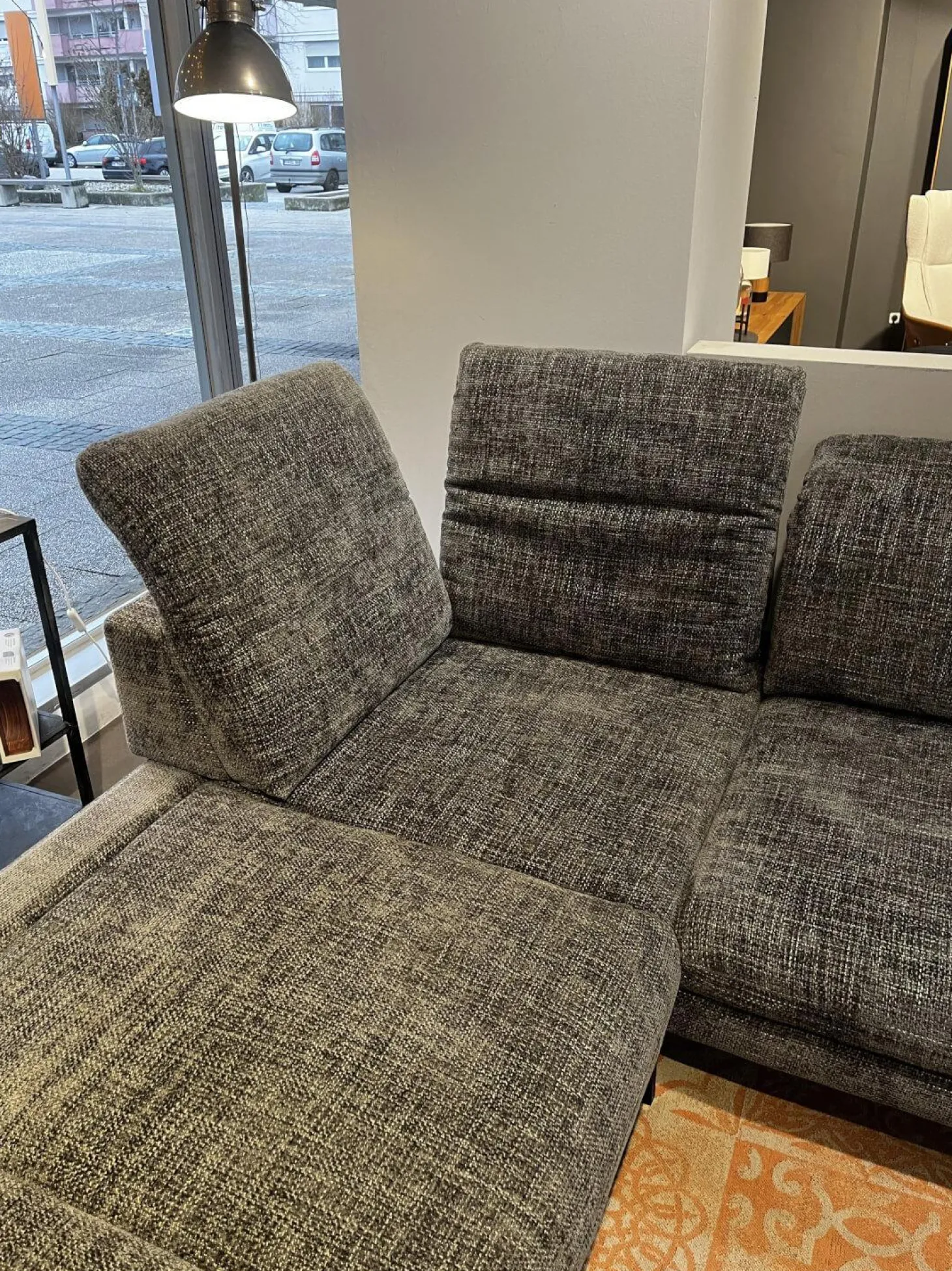 Wohnlandschaft Bailey Stoff Renegade 168 Plumb Grau Metallfüße Schwarz