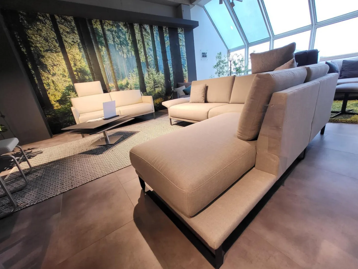 Wohnlandschaft Cara Stoff 14.162 Steingrau Fuß Kufe Stahl Schwarz