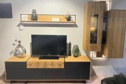 Wohnwand 2106 Asteiche Hell Furniert Absetzung Mattlack Schiefer Anthrazit Inklusive LED Beleuchtung