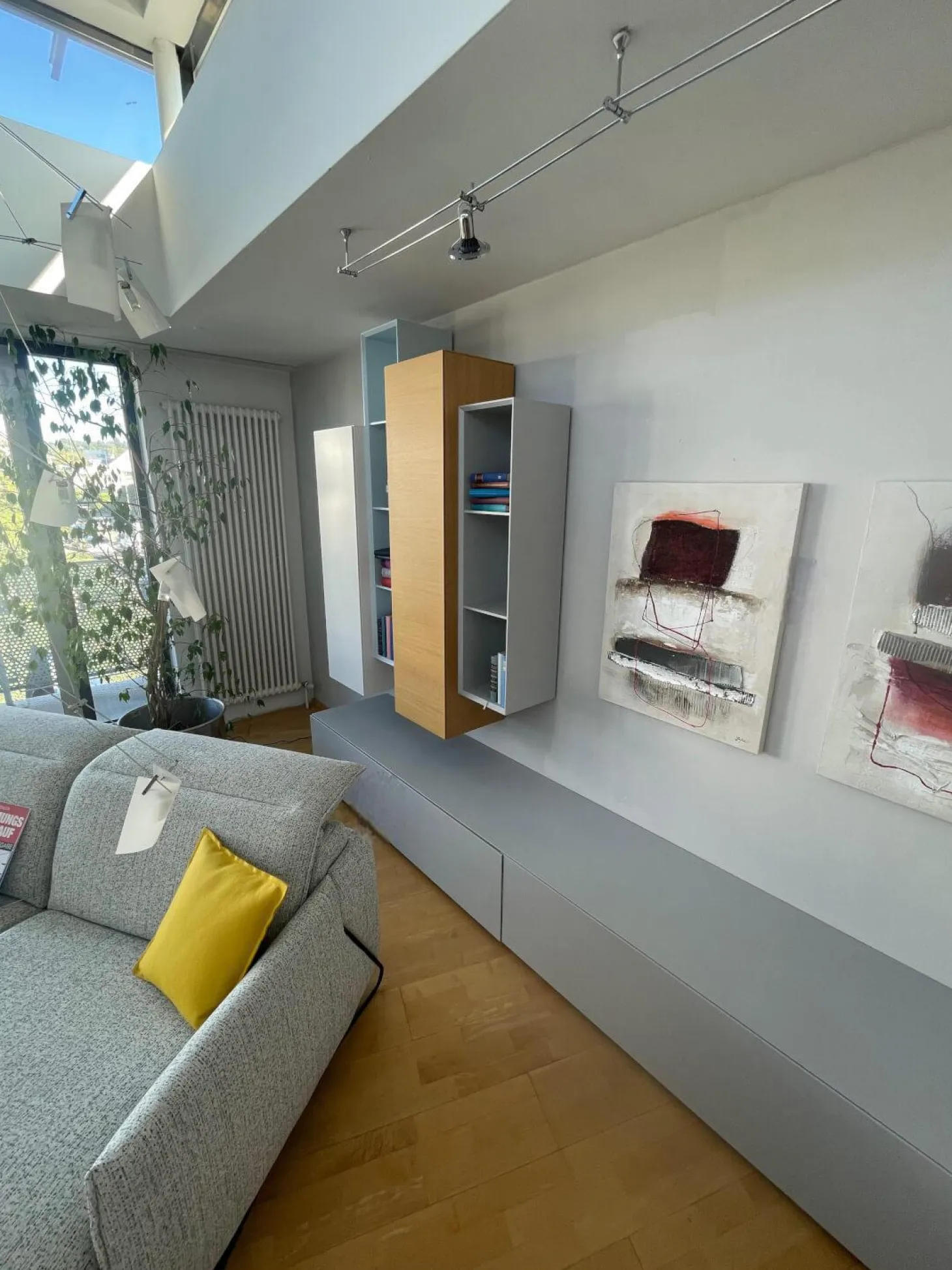 Wohnwand Alea Lack Lichtgrau Weiß Kristallblau Blau Grau Eiche Furnier