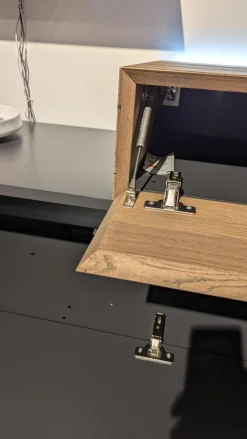 Wohnwand Cairano Schiefer Schwarz Raucheiche Massiv Mit Beleuchtung Und Kabeldurchlass