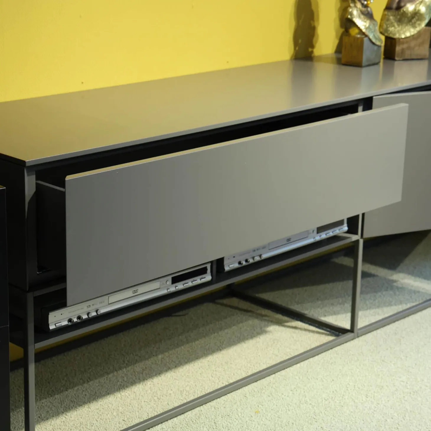 Wohnwand Catona Glattlack Onyxgrau Grau Klarglas Optiwhite Inklusive Beleuchtung