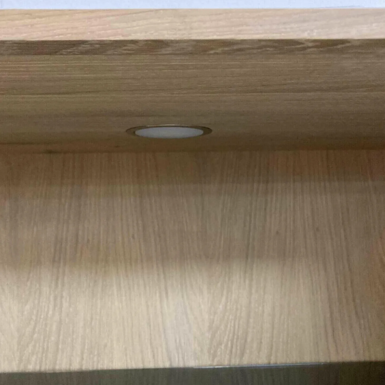 Wohnwand Elements B200 Eiche Massiv mit Beleuchtung