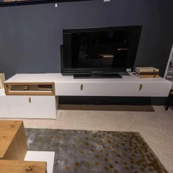 Wohnwand Fablo Balkeneiche Bianco Weiß Matt mit Beleuchtung