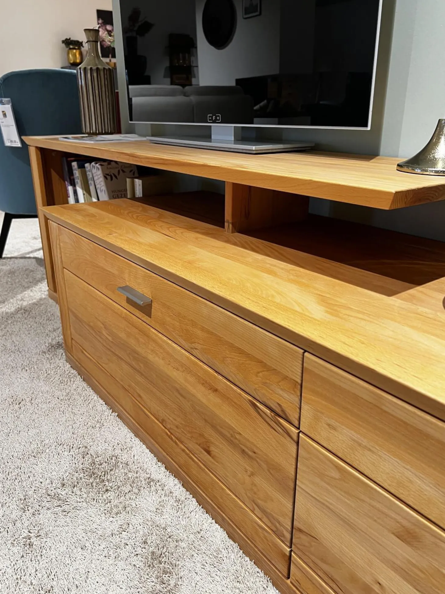 Wohnwand Faro Plus Kernbuche Geölt Inklusive LED Beleuchtung Und Kabeldurchlass