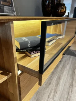 Wohnwand Giulia Wildeiche Massiv Soft Gebürstet Gestell Metall Carbonfarbig Schwarz Mit Beleuchtung