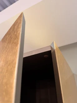 Wohnwand Inpiedi Lack Interno Metall Gold Lack Coffee Braun Inklusive LED Beleuchtung