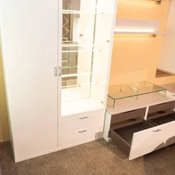 Wohnwand Kira Korpus Und Front Lack Weiß Regale Lack Grau Mit LED-Beleuchtung