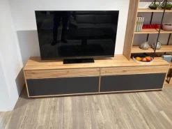 Wohnwand Lina Naturbuche Massiv Gebürstet Und Hell Geölt Glas Matt Zartbitter Inklusive Beleuchtung