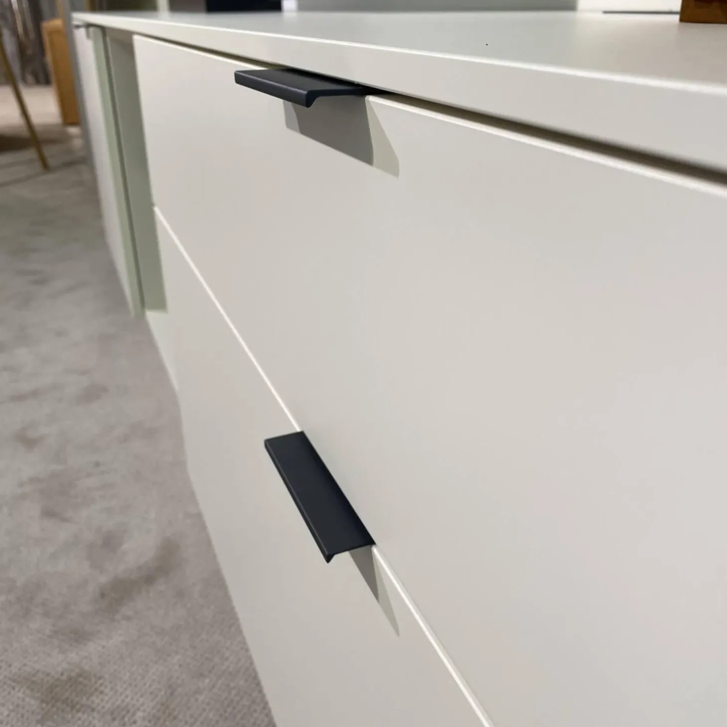 Wohnwand Linera Seidenmatt Weiß Wildeiche Natur Moos