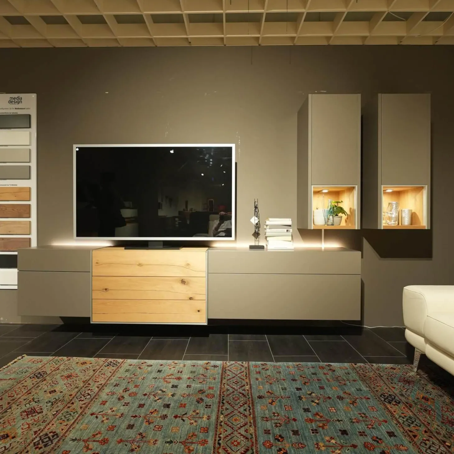 Wohnwand Media Design Holz Nougat Mattlack Braun
