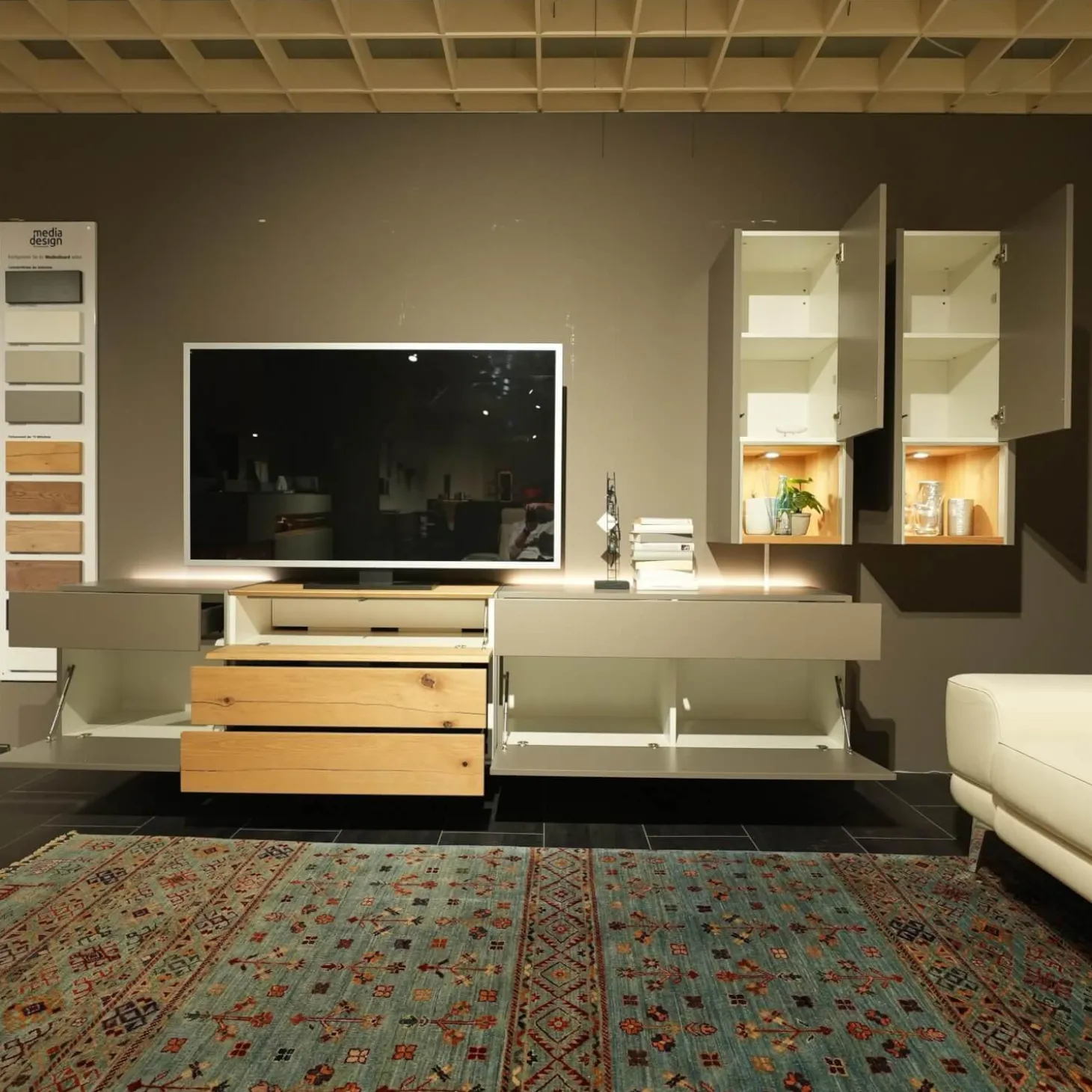 Wohnwand Media Design Holz Nougat Mattlack Braun