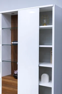 Wohnwand Mega-Design Lackbeschichtung Weiß Furniert Kernnussbaum