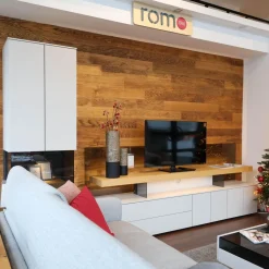 Wohnwand Minos Lack Kristallgrau Matt Absetzung Balkeneiche Mit Glaseinsatz Und LED Beleuchtung Ohne Dekoration