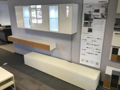 Wohnwand Neo Lack Weiß Front Hochglanzweiß Und Natureiche Grifflos Push To Open Beschlag Mit Beleuchtung