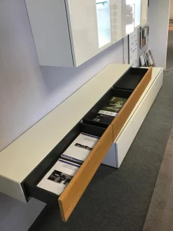 Wohnwand Neo Lack Weiß Front Hochglanzweiß Und Natureiche Grifflos Push To Open Beschlag Mit Beleuchtung