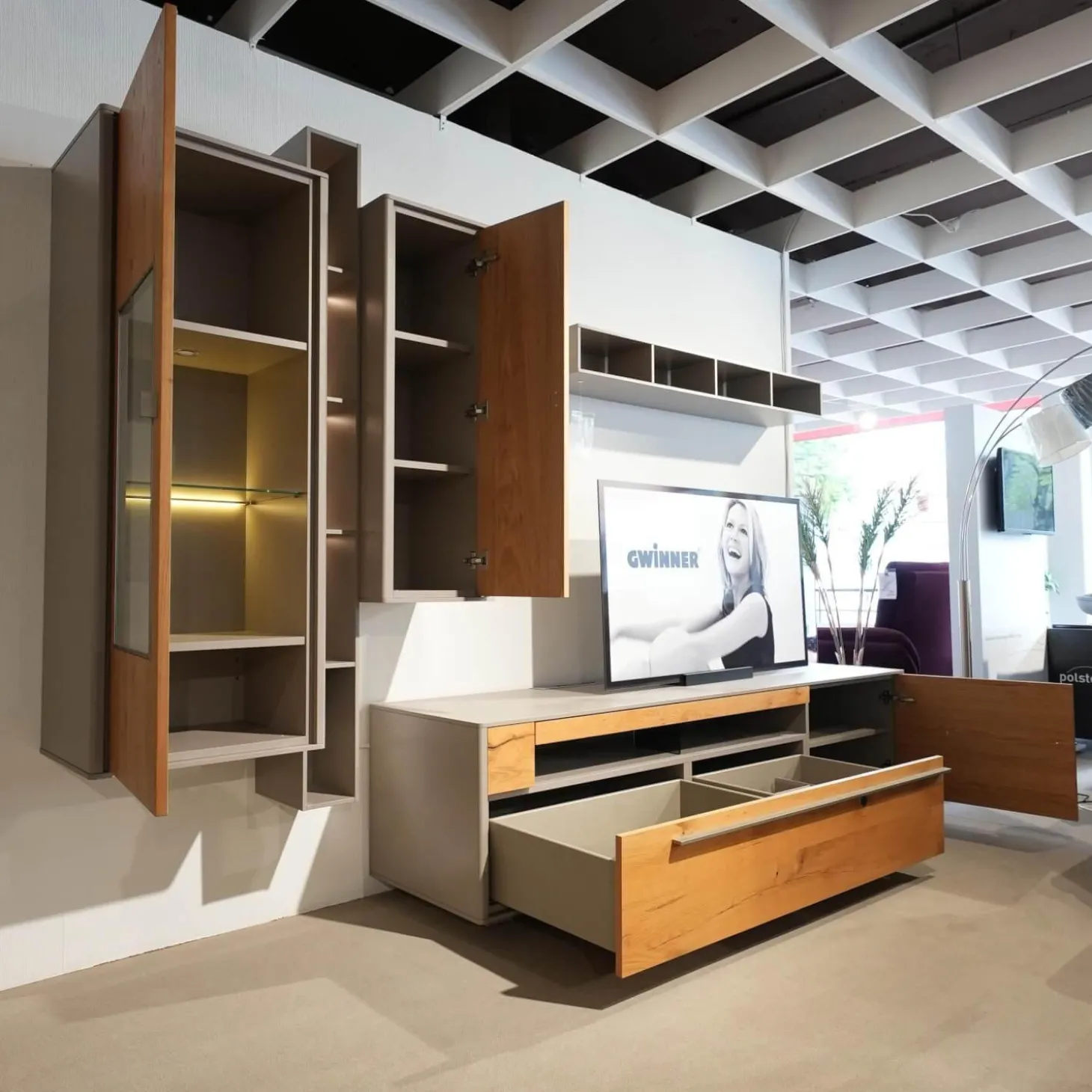 Wohnwand Piana Lack Seidenmatt Fango Grau Balkeneiche Honig Inklusive LED Beleuchtung