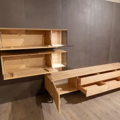 Wohnwand Puro 109 368 Asteiche Gebürstet Weiß Geölt Metall Sockel Schwarz Matt Mit Glaseinlage Und Beleuchtung