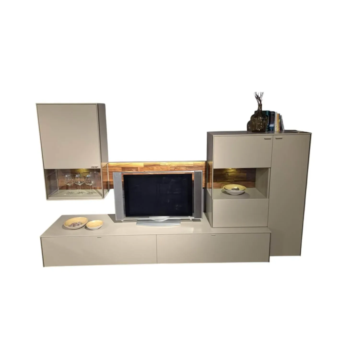 Wohnwand Sentino Lack Sand Matt Grau Absetzung Spaltholz Nussbaum Geölt Mit Beleuchtung Und Fernbedinung