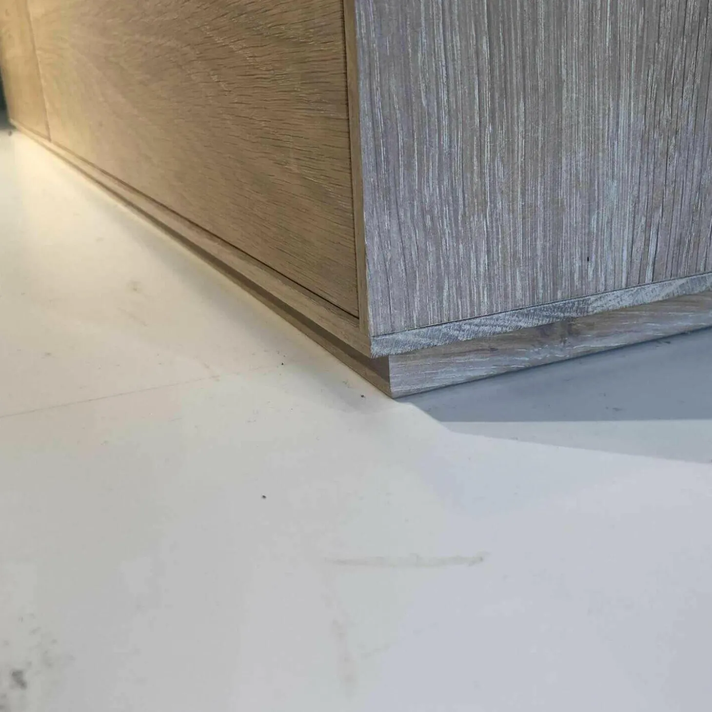 Wohnwand Sigma Astig Weiß RAL 9010 Satinato Pigment Öl