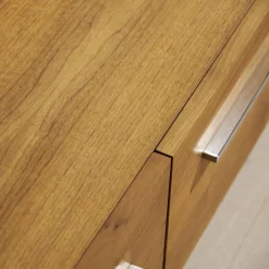 Wohnwand Sipario Nussbaum Geölt mit Kabeldurchlass