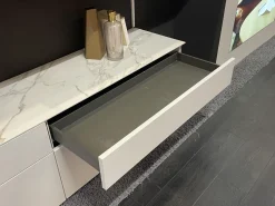 Wohnwand Tetrim A Korpus Und Front Lack Reinweiß Weiß Und Eiche Natur Rahmen Silberfarbig Mit LED Beleuchtung