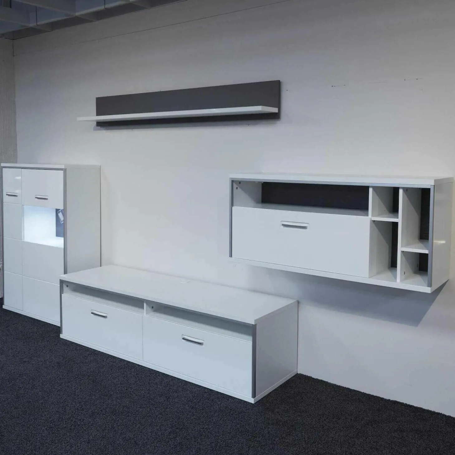 Wohnwand Trento Weiß Hochglanz mit LED Power Spot