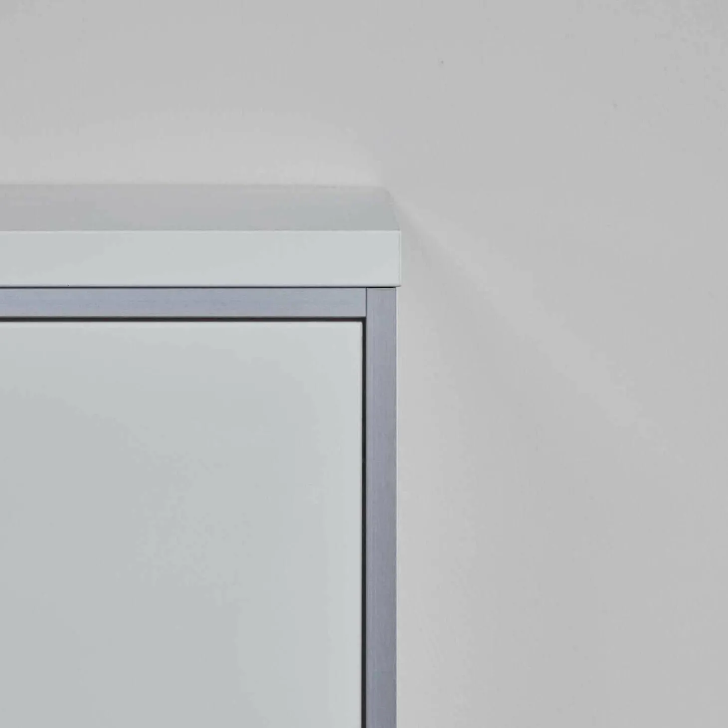 Wohnwand Trento Weiß Hochglanz mit LED Power Spot