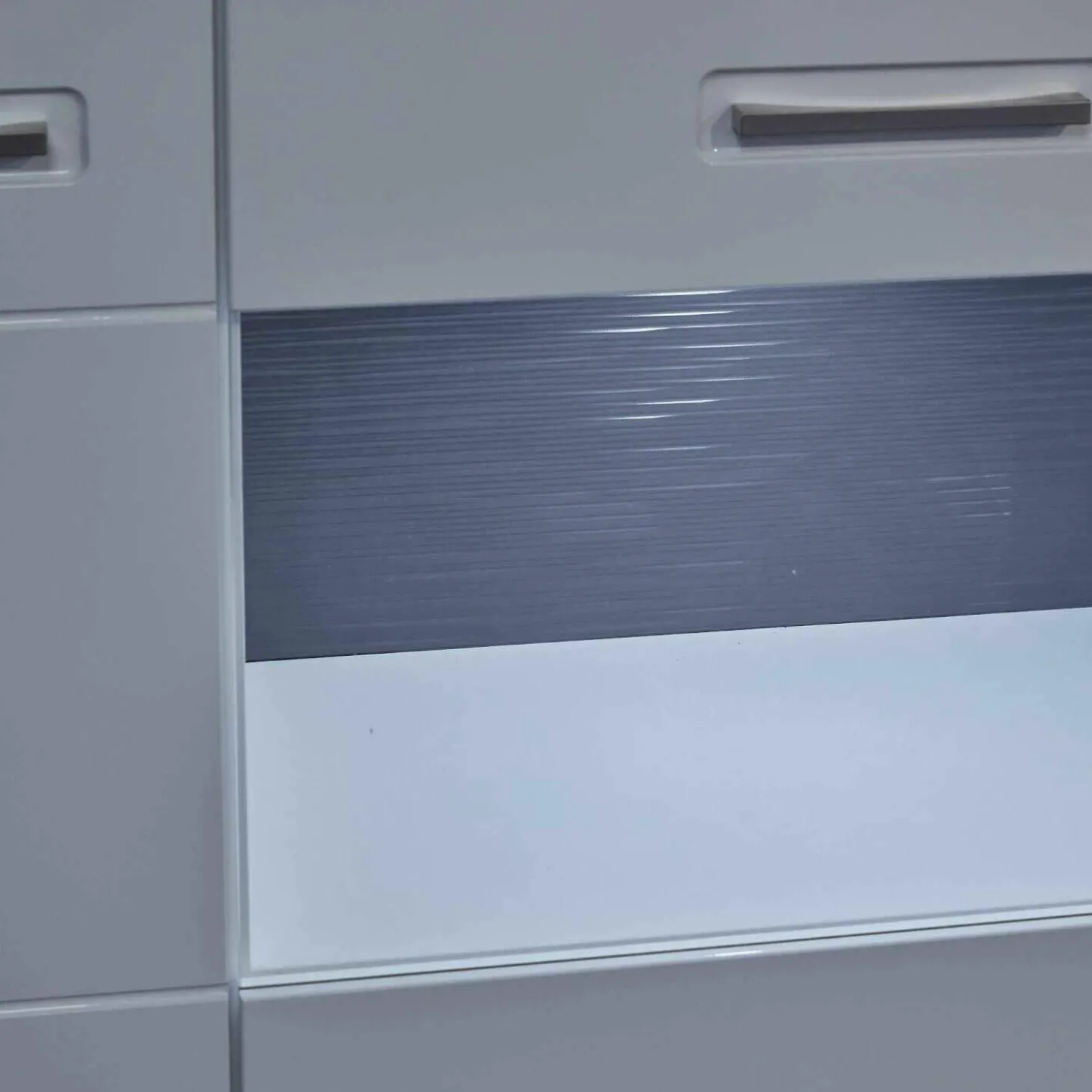 Wohnwand Trento Weiß Hochglanz mit LED Power Spot