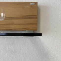 Wohnwand V-Montana Kernbuche mit Glasfronten Montegrau