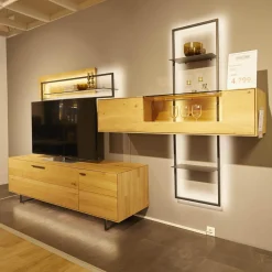 Wohnwand WM 1880 Wildeiche Massiv Soft Gebürstet Mit LED-Beleuchtung