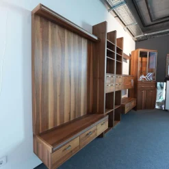 Wohnwand Xeno Nussbaum Massiv