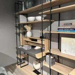 Wohnwandkombination Lina Eiche Massiv Gebürstet Weiß Geölt Glas Matt Salbei Mit Schreibplatz