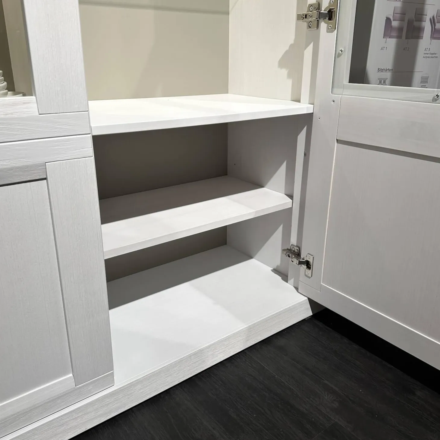 Zeilenschrank WM Casa 220 Pinie Massiv Weiß Soft Gebürstet Mit LED Beleuchtung